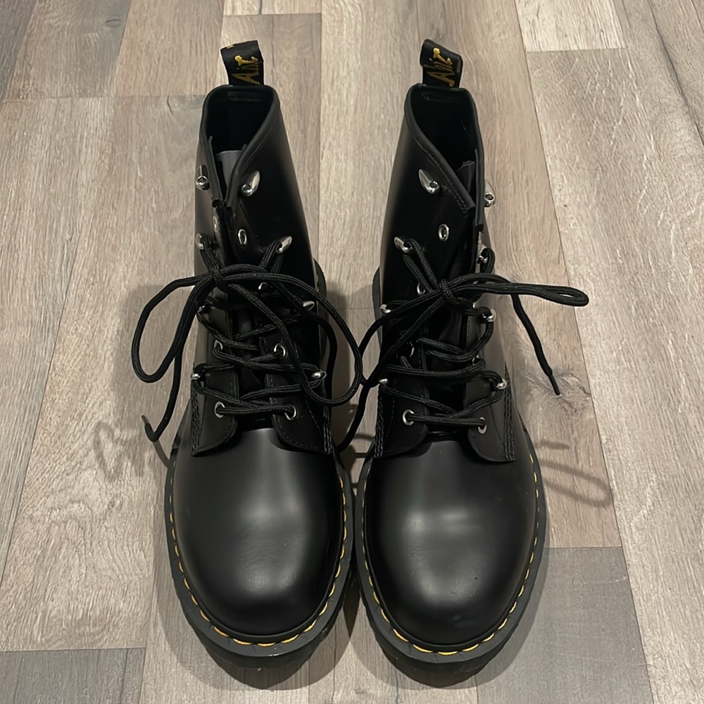 Dr. Martens 1460 Danuibo leather boots - Picture 5 of 13
